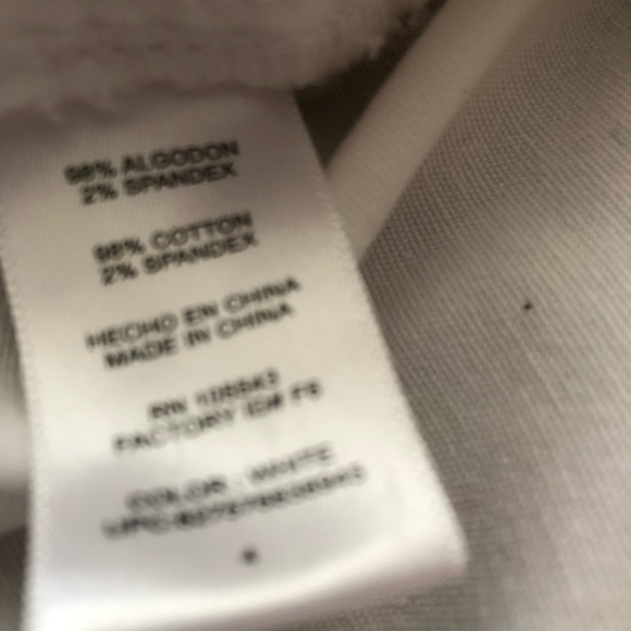 Daisy Fuentes White Shorts Size 4 - Picture 3 of 5